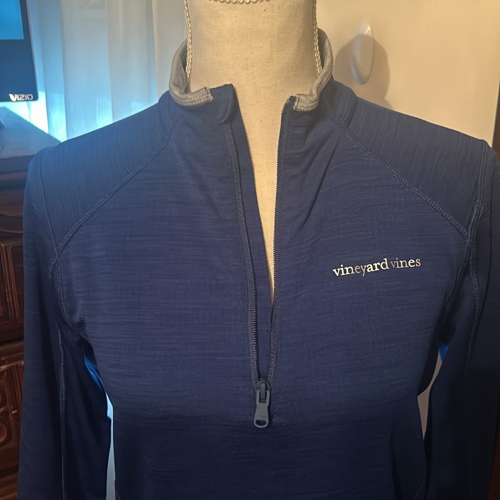 Vineyard Vines blue zipper up pull over, boys size large. - Picture 5 of 6